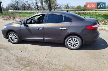 Седан Renault Fluence 2014 в 