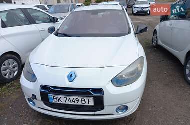 Седан Renault Fluence 2012 в Дубні
