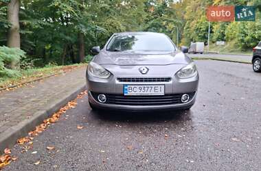 Седан Renault Fluence 2011 в 