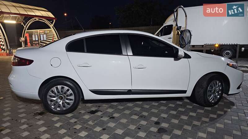 Седан Renault Fluence 2016 в Полтаве