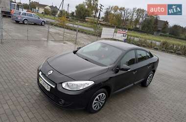 Седан Renault Fluence 2012 в Иваничах
