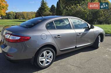 Седан Renault Fluence 2016 в Ровно
