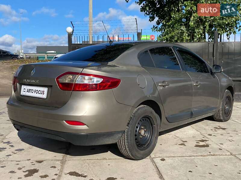 Седан Renault Fluence 2011 в Києві