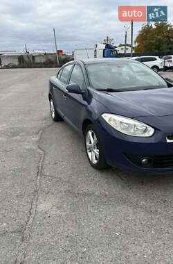 Седан Renault Fluence 2010 в 