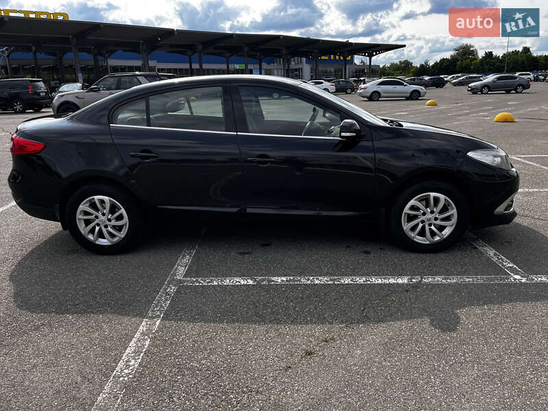 Седан Renault Fluence 2015 в Києві