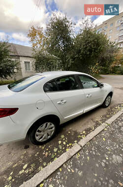Седан Renault Fluence 2016 в 