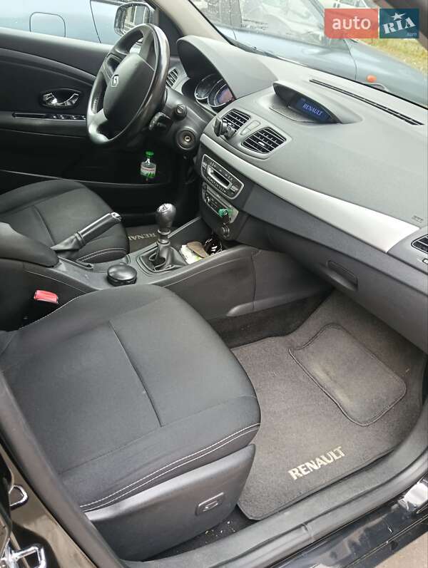 Седан Renault Fluence 2013 в Ровно