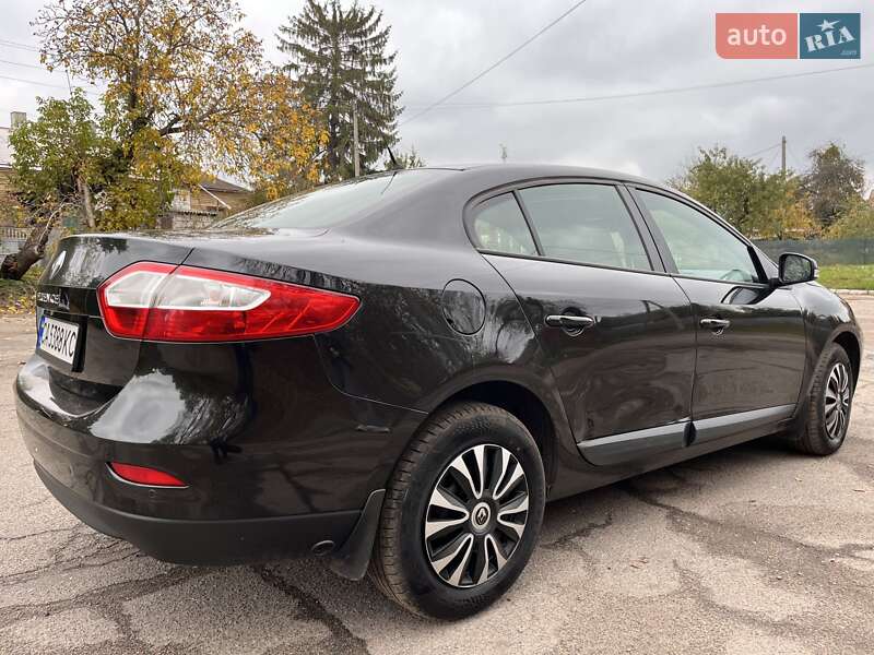 Седан Renault Fluence 2012 в Смеле