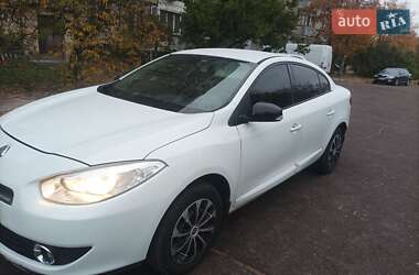 Седан Renault Fluence 2011 в 
