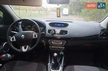 Седан Renault Fluence 2011 в 