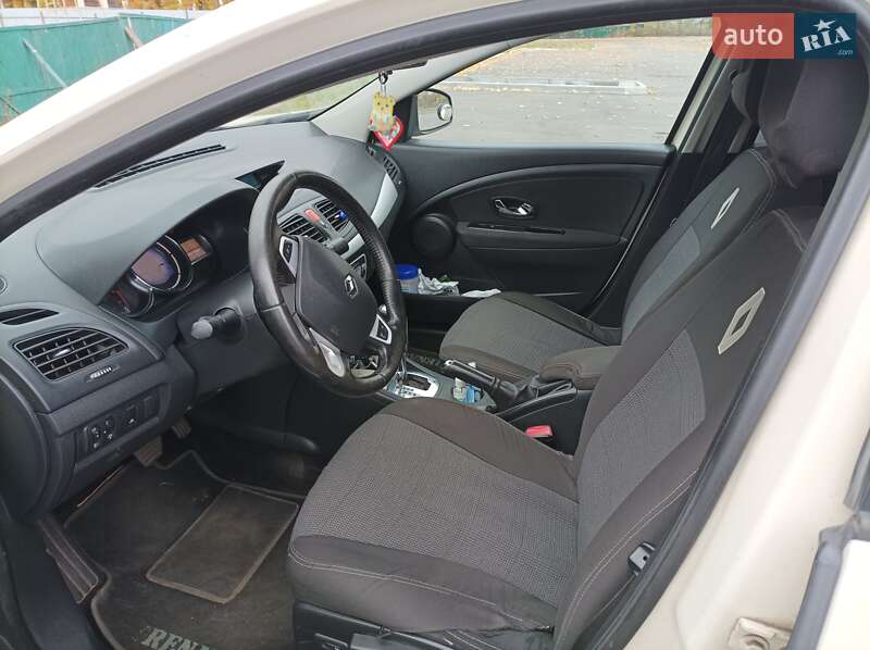 Седан Renault Fluence 2013 в Чернігові