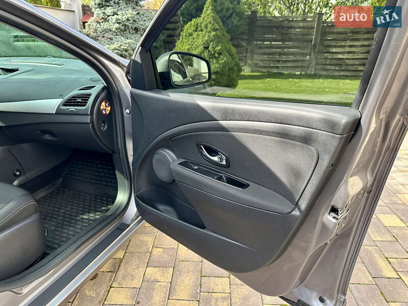 Седан Renault Fluence 2013 в Виннице фото 24 Седан Renault Fluence 2013 в Виннице