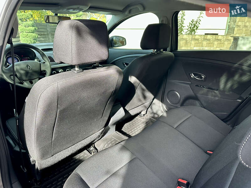 Седан Renault Fluence 2013 в Виннице фото 28 Седан Renault Fluence 2013 в Виннице