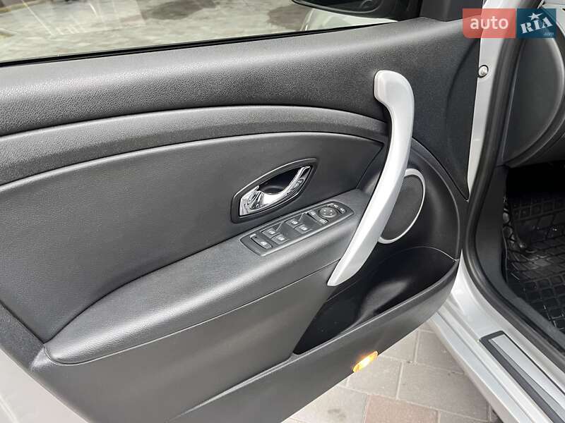 Седан Renault Fluence 2012 в Вінниці фото 27 Седан Renault Fluence 2012 в Вінниці