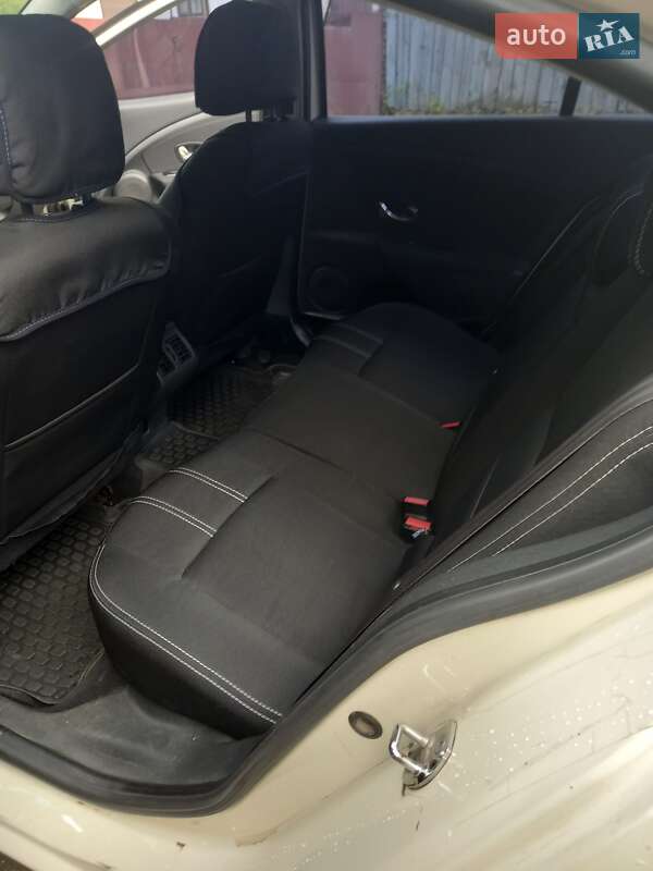 Седан Renault Fluence 2013 в Харкові