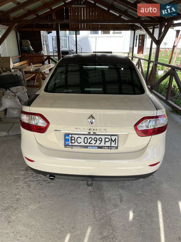 Седан Renault Fluence 2013 в Трускавці