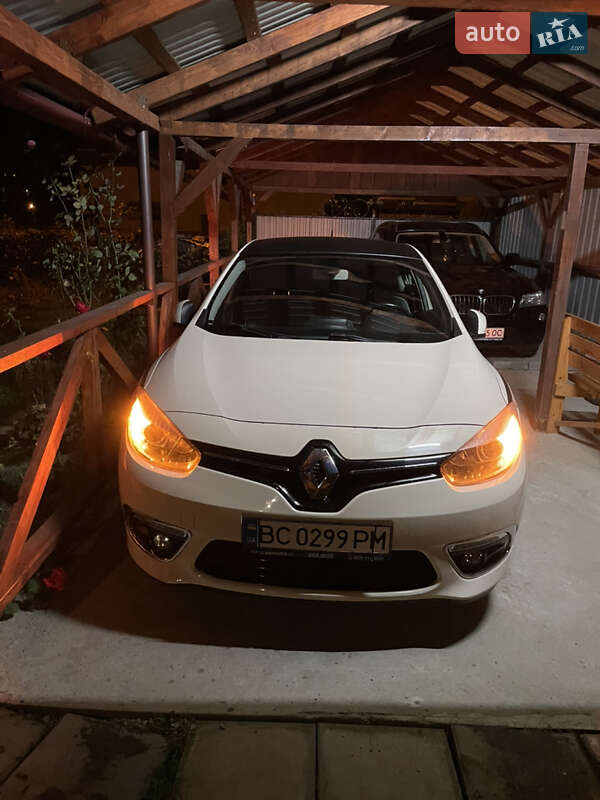 Седан Renault Fluence 2013 в Трускавці
