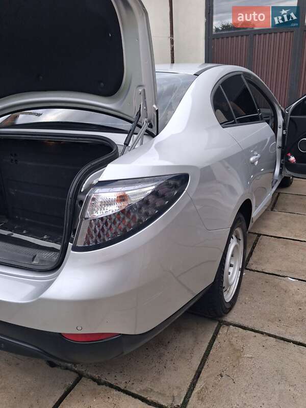 Седан Renault Fluence 2012 в Хусте фото 6 Седан Renault Fluence 2012 в Хусте