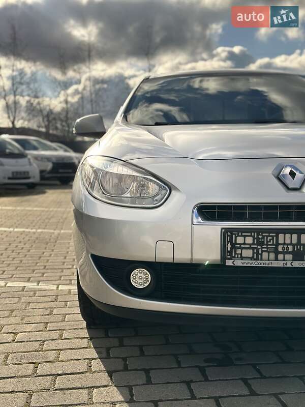 Седан Renault Fluence 2010 в Львові фото 6 Седан Renault Fluence 2010 в Львові
