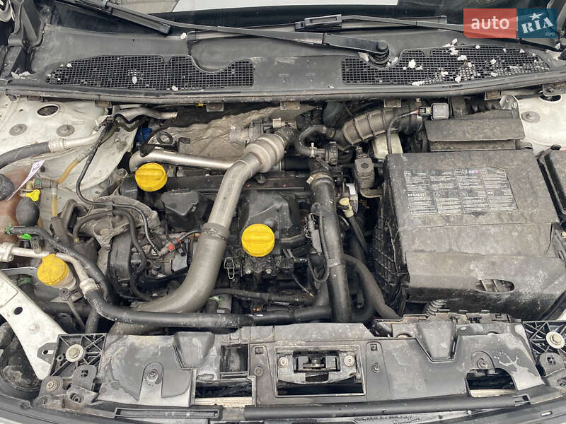 Седан Renault Fluence 2010 в Киеве