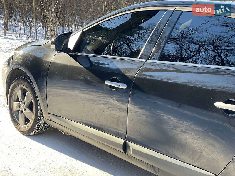 Седан Renault Fluence 2009 в Фастове