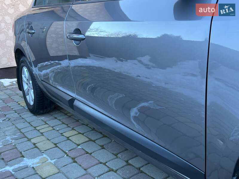 Седан Renault Fluence 2011 в Івано-Франківську