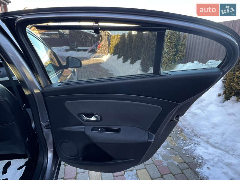 Седан Renault Fluence 2011 в Івано-Франківську