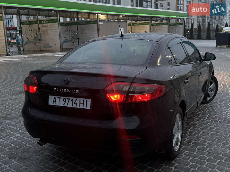 Седан Renault Fluence 2010 в Ивано-Франковске