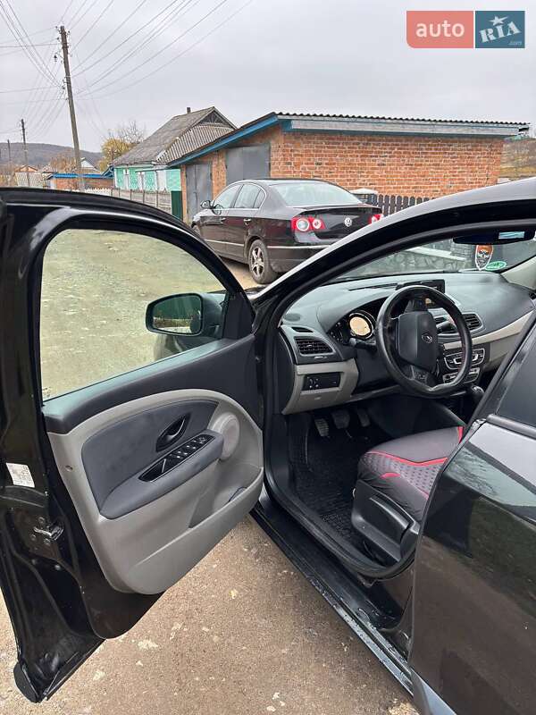 Седан Renault Fluence 2010 в Вінниці