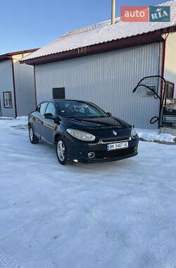 Седан Renault Fluence 2010 в Березному