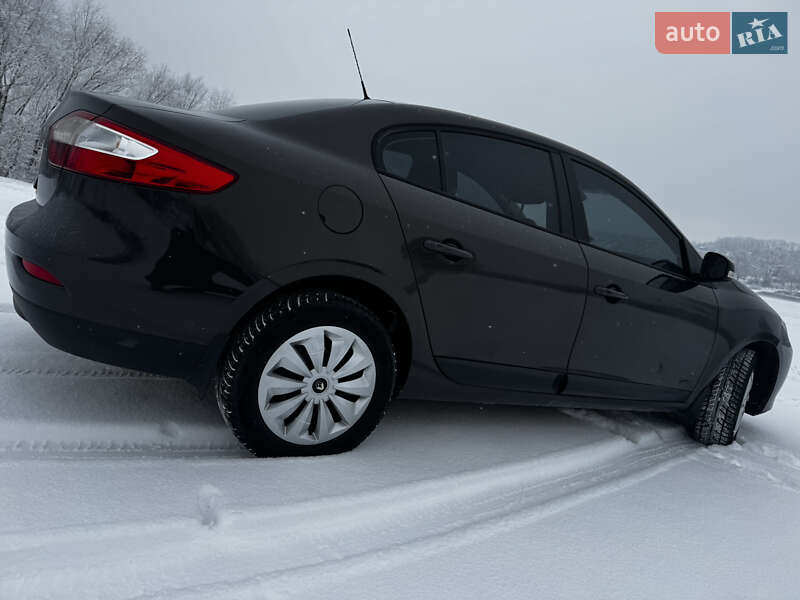 Седан Renault Fluence 2015 в Кам'янець-Подільському