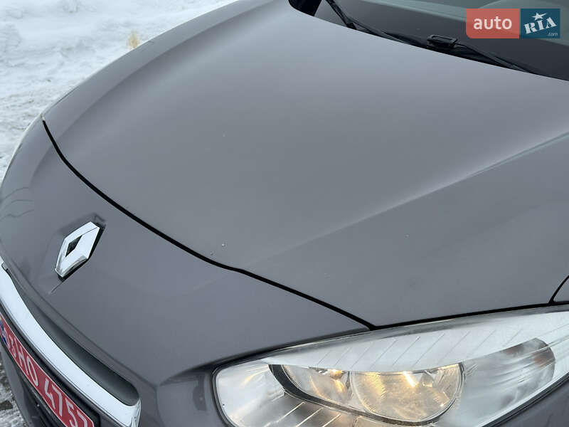 Седан Renault Fluence 2010 в Луцьку
