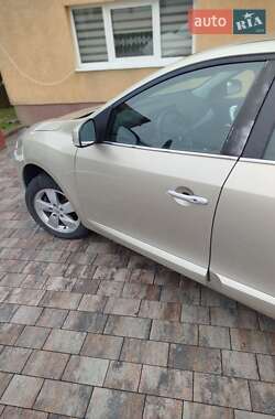 Седан Renault Fluence 2010 в Виноградове