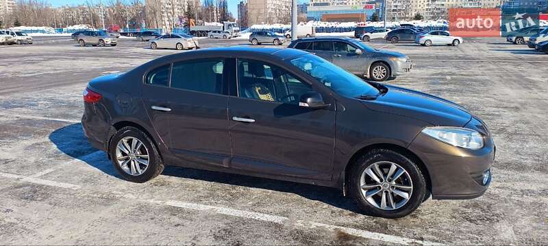 Седан Renault Fluence 2012 в Киеве