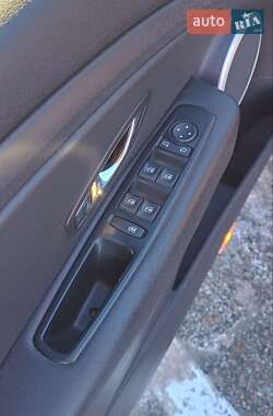 Седан Renault Fluence 2012 в Киеве