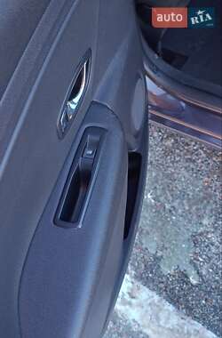 Седан Renault Fluence 2012 в Киеве