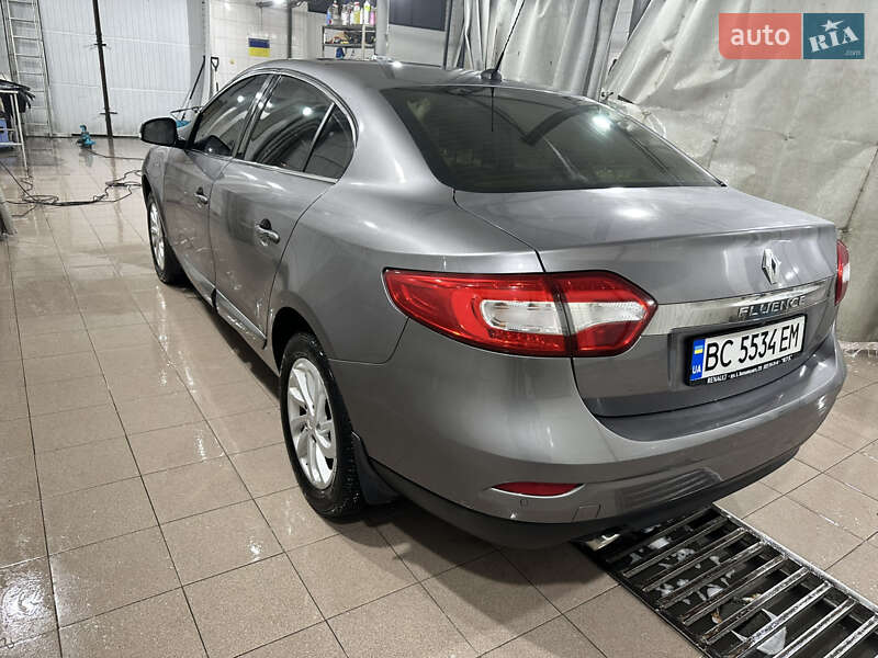 Седан Renault Fluence 2016 в Львове