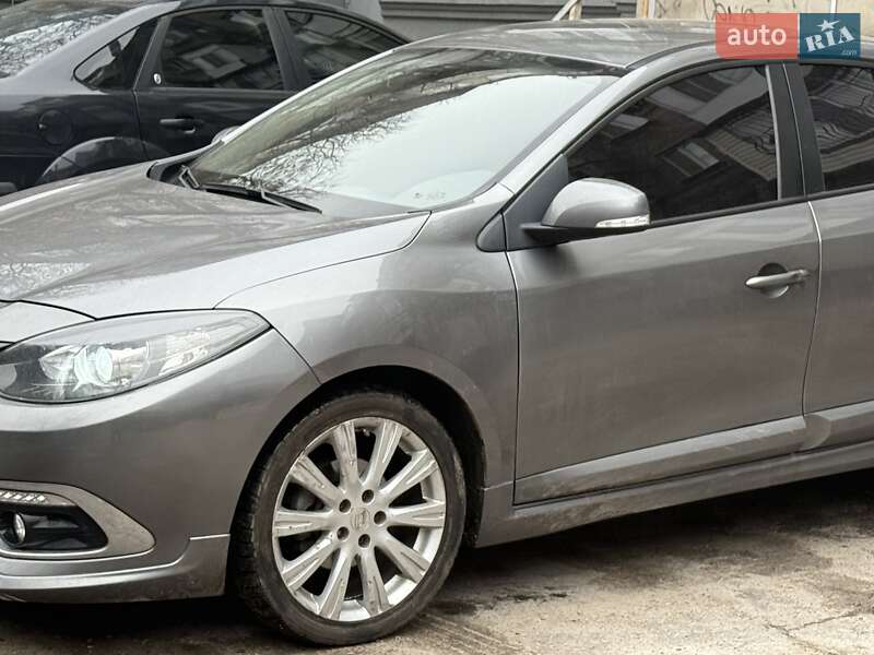 Седан Renault Fluence 2016 в Запорожье