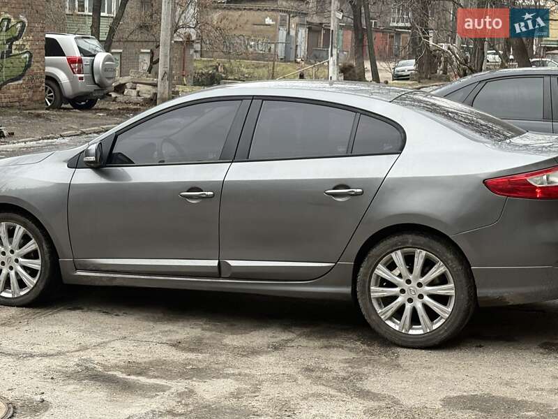 Седан Renault Fluence 2016 в Запорожье