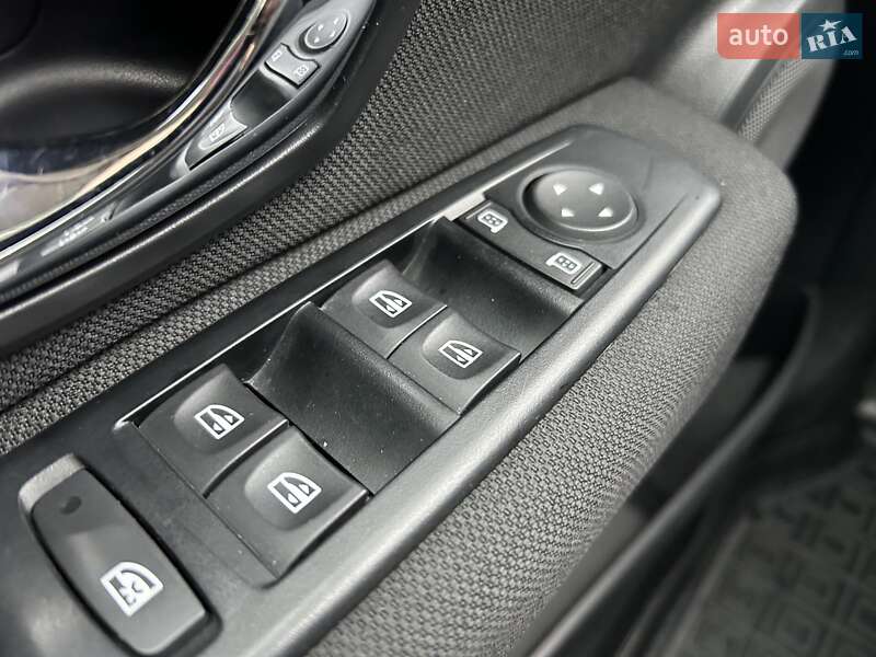 Седан Renault Fluence 2013 в Днепре