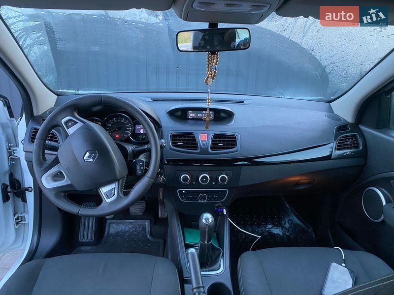 Renault Fluence 2011 Renault Fluence 2011