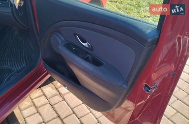 Седан Renault Fluence 2010 в Черновцах