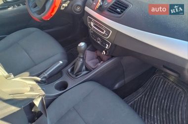 Седан Renault Fluence 2010 в Черновцах