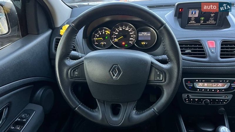 Седан Renault Fluence 2011 в Полтаве