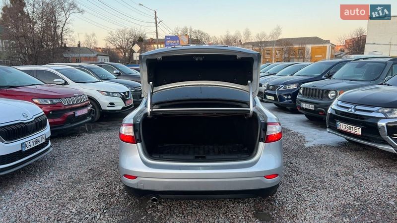 Седан Renault Fluence 2011 в Полтаве