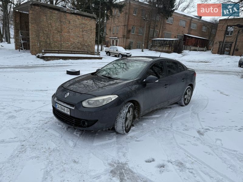 Седан Renault Fluence 2010 в Умани