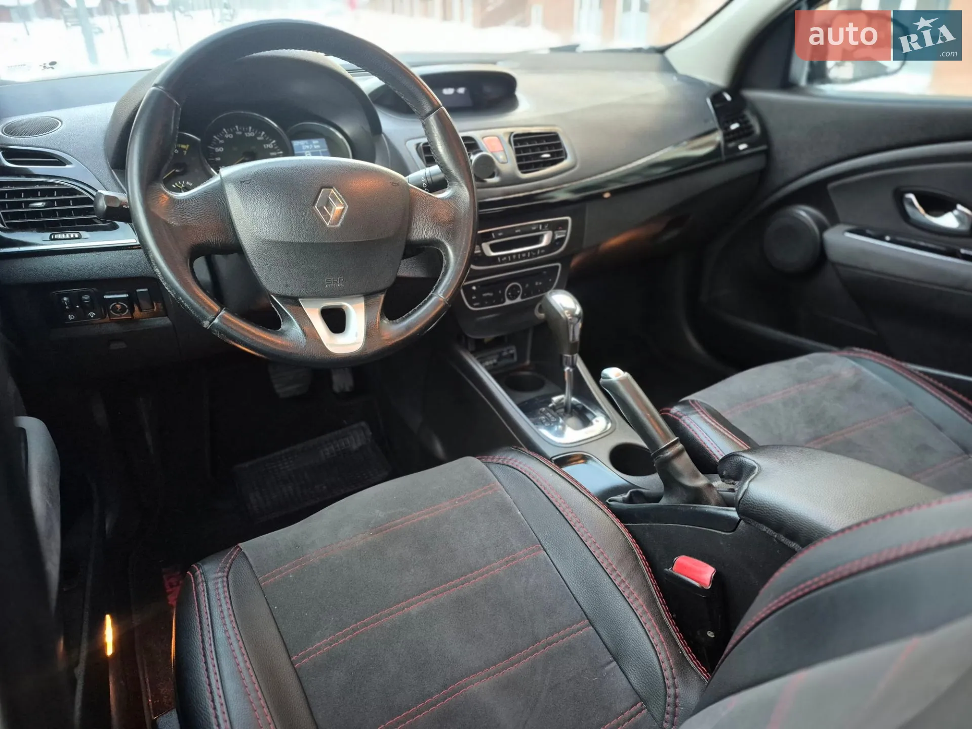 2011 Renault Fluence - мініатюра 38