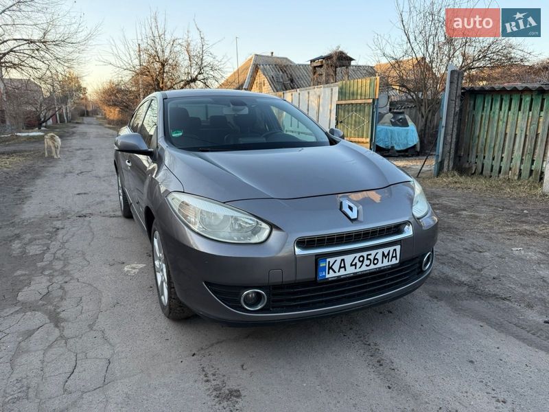 Седан Renault Fluence 2010 в Кременчуге