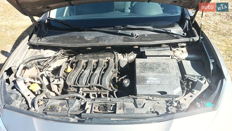 Седан Renault Fluence 2011 в Киеве