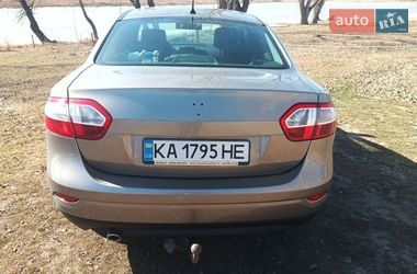 Седан Renault Fluence 2011 в Киеве